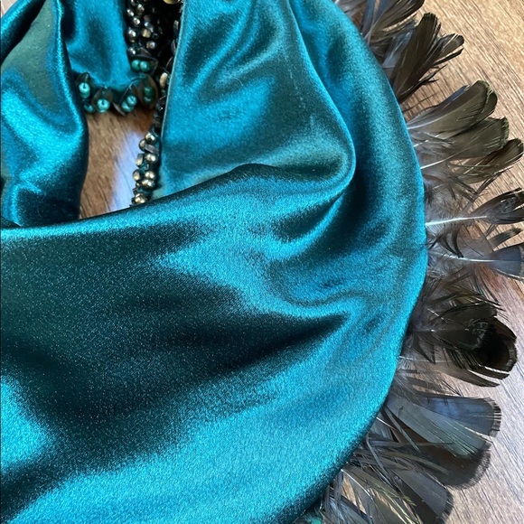 Renee Christopher Scarf Necklace - Picture 3 of 5